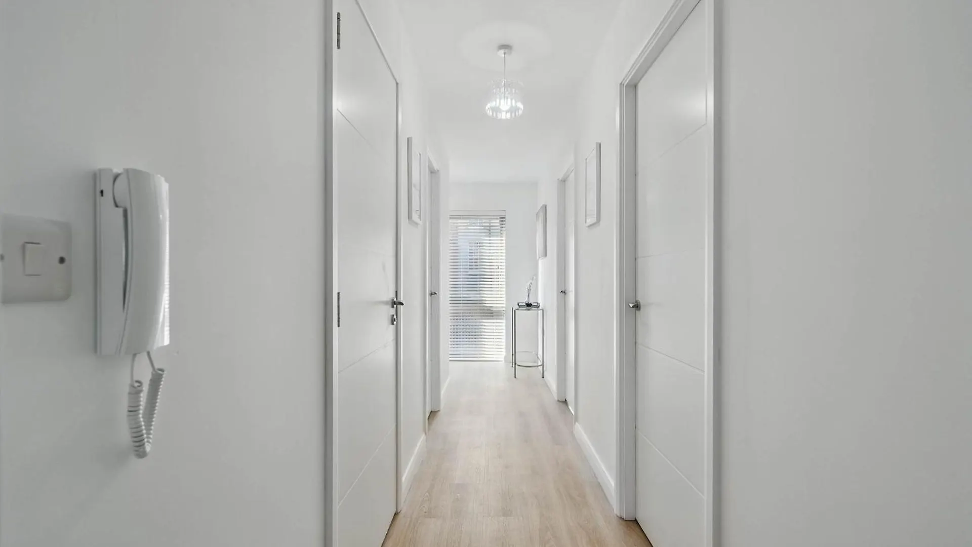 Central Belfast Apartments - The Pass Residences