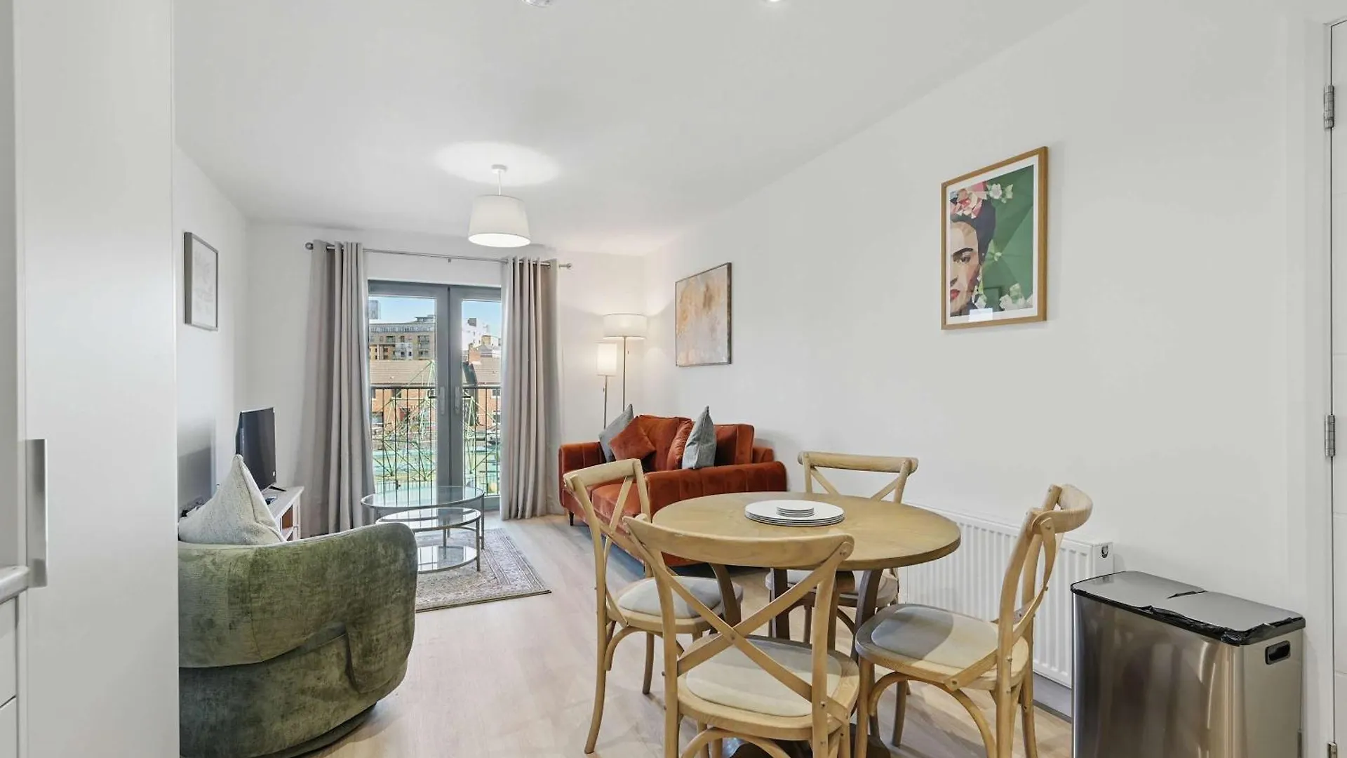 Central Belfast Apartments - The Pass Residences 영국